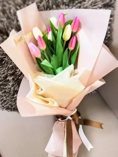 Ramo de 10 tulipanes bicolor
